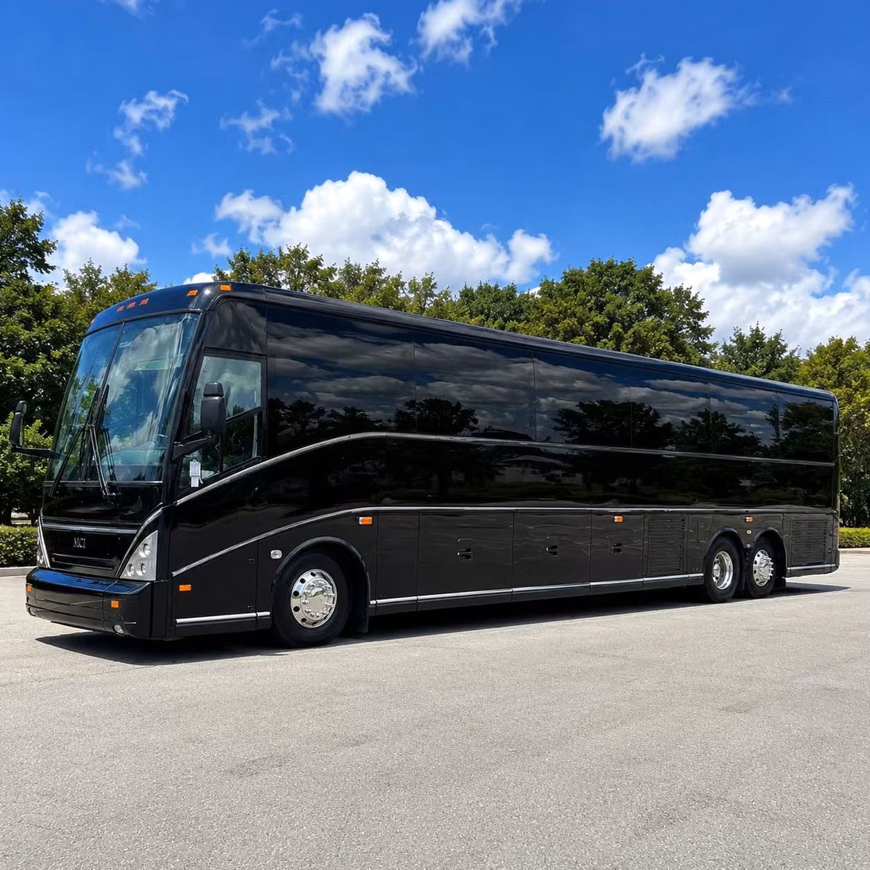 charter buses and minibuses for worcester wedding venues with limited parking