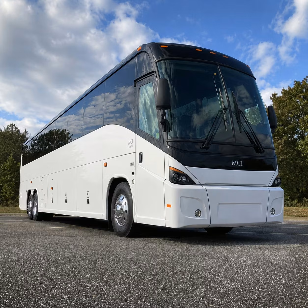 coachbusworcester com can help you arrange shuttle service between worcester and t f green airport in providence