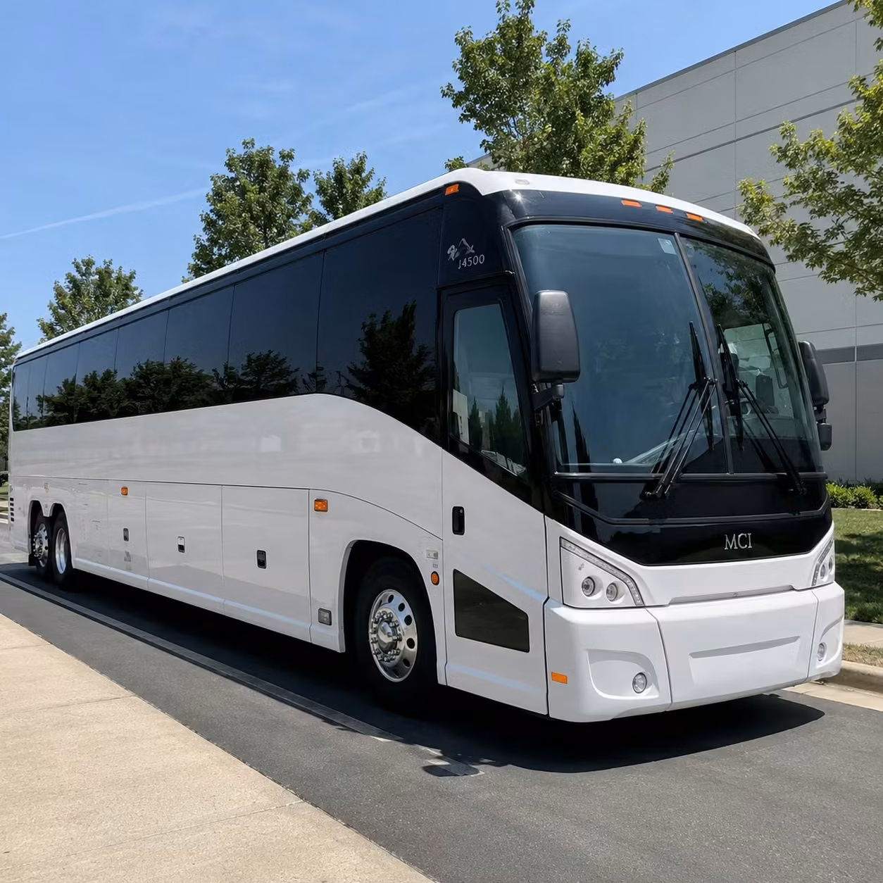 multi day charter bus rentals for worcester groups on the road