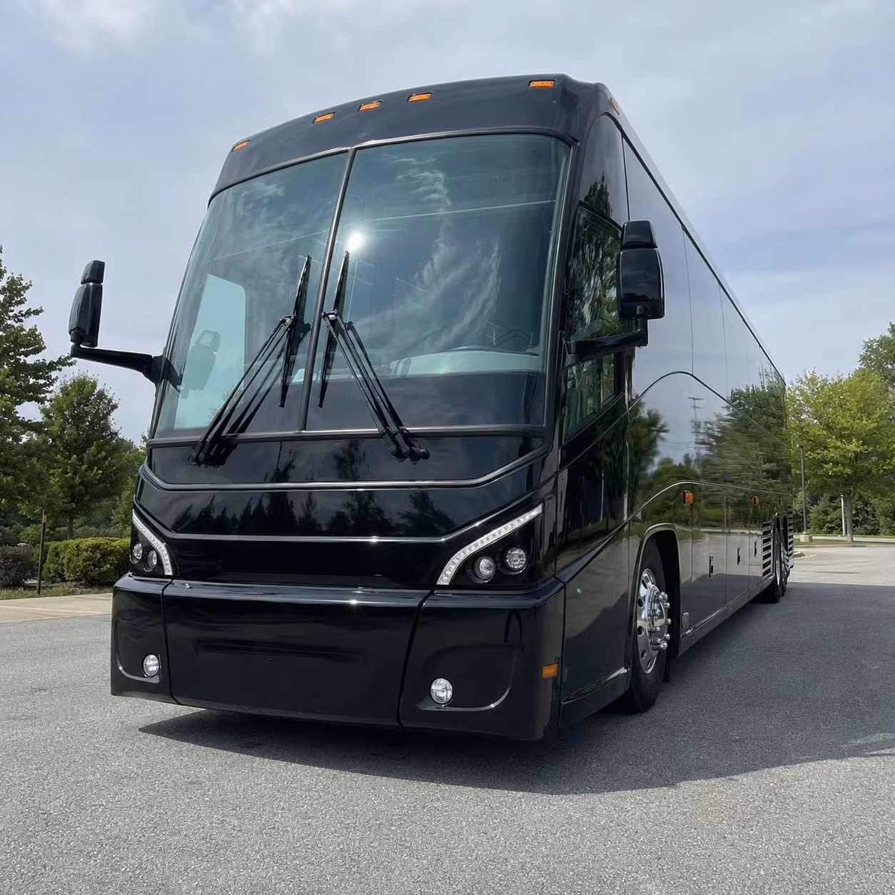 shuttle your worcester team between wrta hubs and your office without the hassle