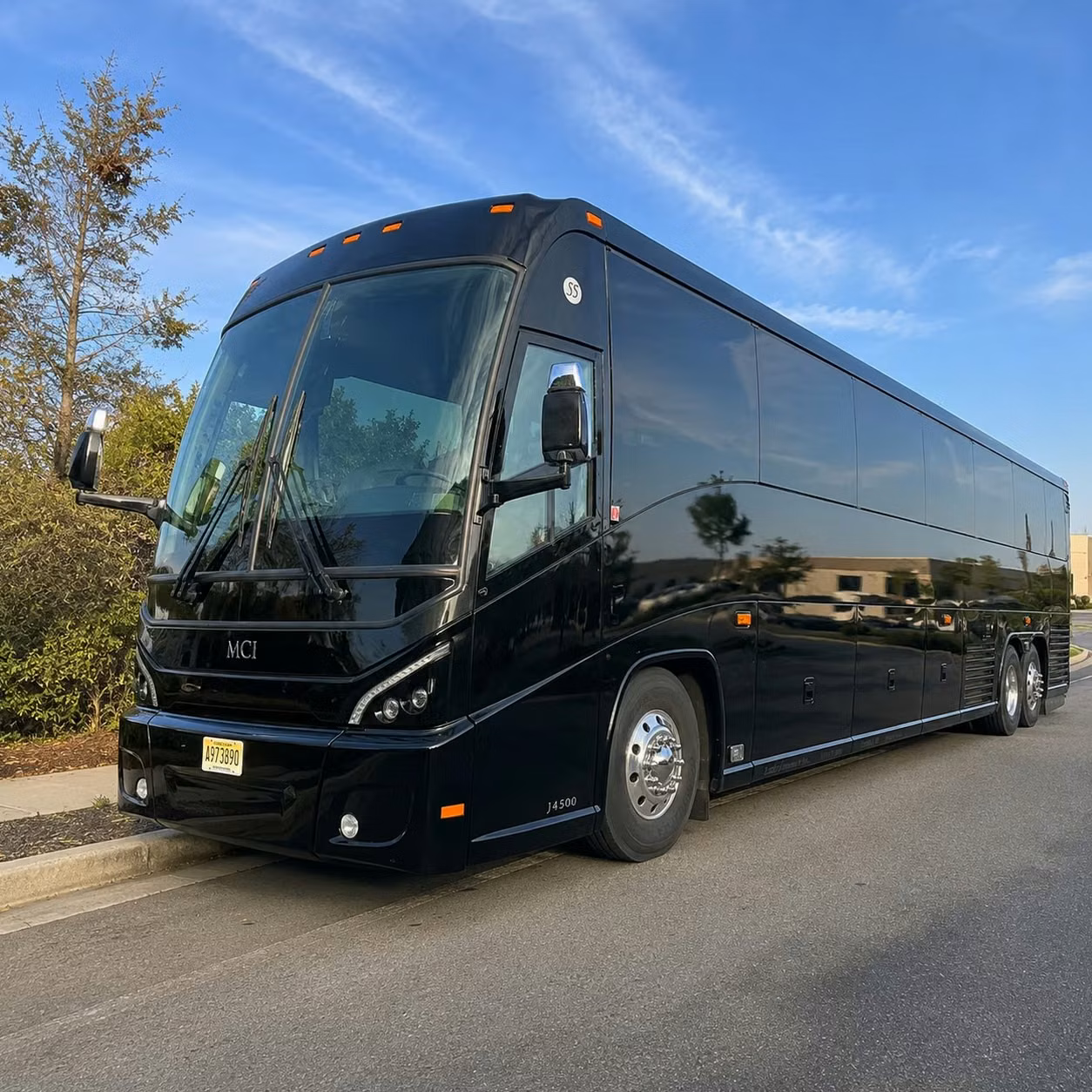 wpi umass medical and major worcester employers trust private shuttles to keep teams moving